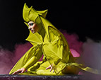 Vá de comboio ao espetáculo Varekai by Cirque du Soleil com a CP
